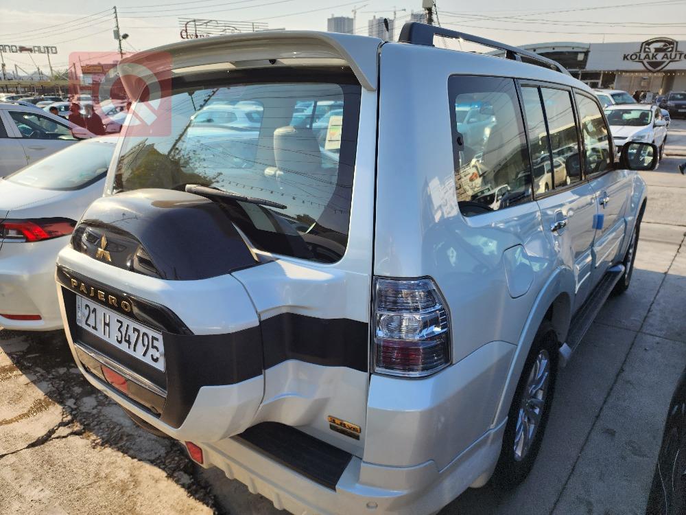 میتسوبیشی پاجیرۆ